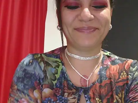 Snapshot of HotJanetta chatting on 12-23-25, 12:41 HotJanetta online show from 12-23-25, 12:41