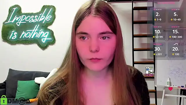 Snapshot of MiraaBloom chatting on 10-22-25, 01:22 MiraaBloom online show from 10-22-25, 01:22