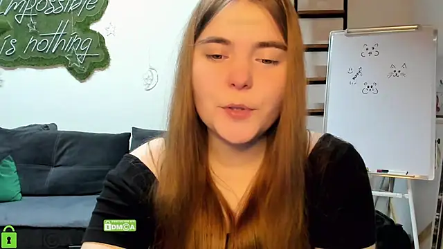 Snapshot of MiraaBloom chatting on 01-18-26, 02:21 MiraaBloom online show from 01-18-26, 02:21