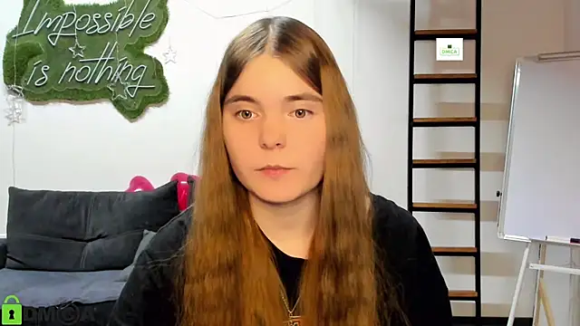 Snapshot of MiraaBloom chatting on 02-24-26, 03:10 MiraaBloom online show from 02-24-26, 03:10