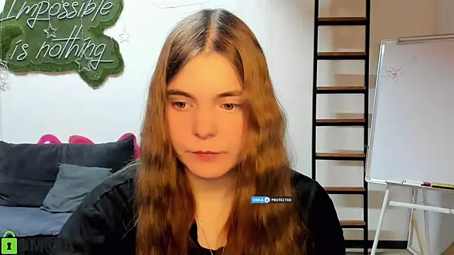 Snapshot of MiraaBloom chatting on 03-02-26, 02:35 MiraaBloom online show from 03-02-26, 02:35