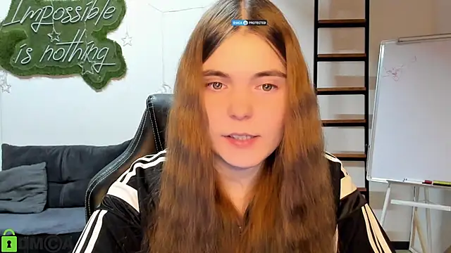 Snapshot of MiraaBloom chatting on 03-03-26, 02:45 MiraaBloom online show from 03-03-26, 02:45