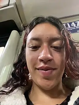 Snapshot of mia_scarlett7 chatting on 02-19-26, 11:06 mia scarlett7 online show from 02-19-26, 11:06