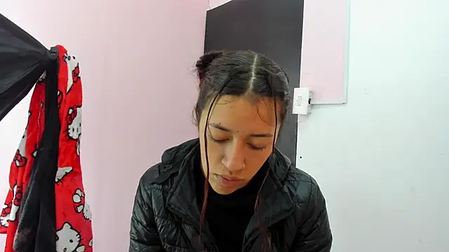 mia scarlett7 online show from 05-20-26, 12:33