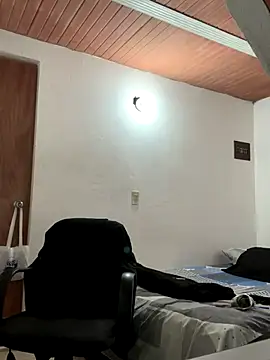 caiiobahia online show from 10-21-25, 03:02