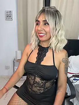 Emilyvalk  online show from 05-26-26, 11:01