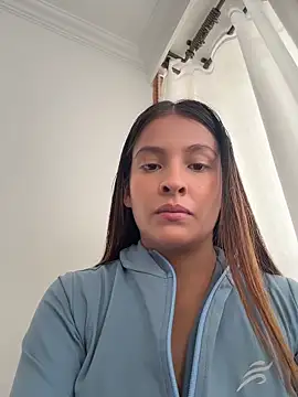 Talia Bonet online show from 06-17-26, 03:13