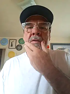 Snapshot of pena633 chatting on 11-26-25, 02:07 pena633 online show from 11-26-25, 02:07