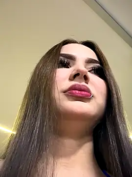 Beella1  online show from 10-26-25, 04:07