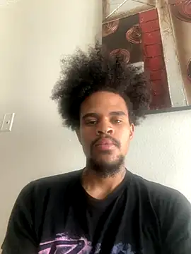 Snapshot of Mrmakeherwet_Tez chatting on 12-04-25, 09:23 Mrmakeherwet Tez online show from 12-04-25, 09:23