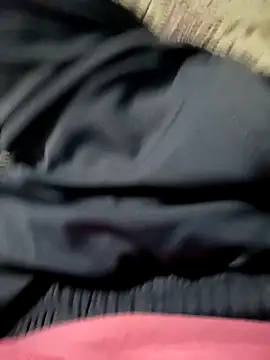 Snapshot of naveen_3222 chatting on 01-10-26, 05:53 naveen 3222 online show from 01-10-26, 05:53