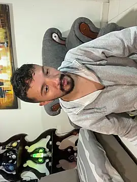 Snapshot of fyodr_sai chatting on 10-28-25, 03:32 fyodr sai online show from 10-28-25, 03:32