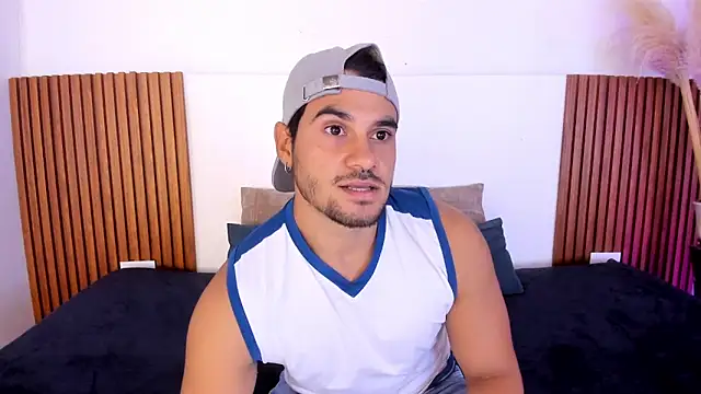 Snapshot of Jake_muller1 chatting on 11-14-25, 03:16 Jake muller1 online show from 11-14-25, 03:16