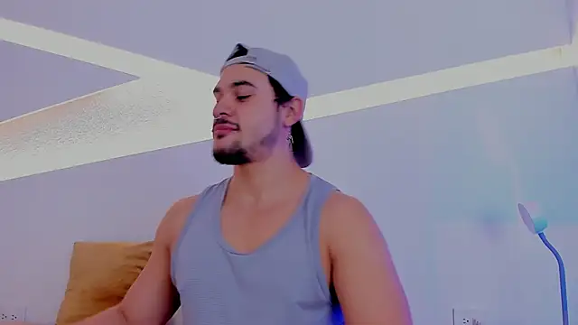 Snapshot of Jake_muller1 chatting on 03-06-26, 03:03 Jake muller1 online show from 03-06-26, 03:03