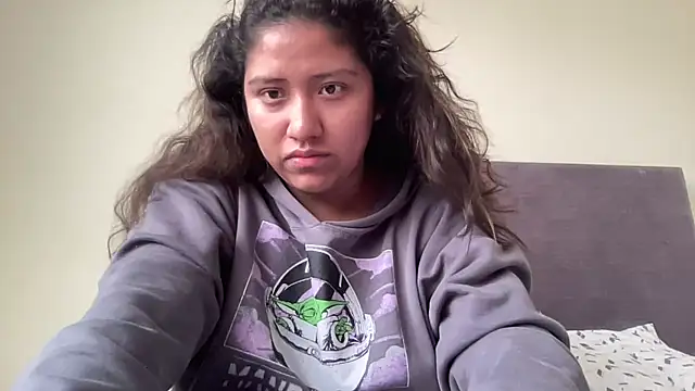 Snapshot of Kmiii21 chatting on 11-09-25, 02:59 Kmiii21 online show from 11-09-25, 02:59