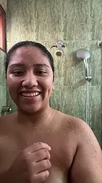 Snapshot of Kmiii21 chatting on 03-27-26, 10:20 Kmiii21 online show from 03-27-26, 10:20