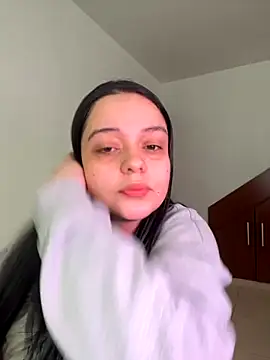 Selena Roa online show from 11-26-25, 02:29