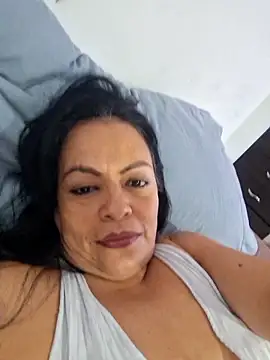 viviana-sexi online show from 02-12-26, 11:00