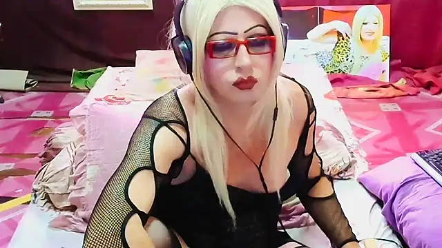 horni4luv online show from 04-21-26, 01:42