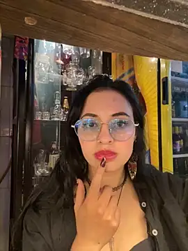 Snapshot of Chuchii05 chatting on 11-10-25, 05:06 Chuchii05 online show from 11-10-25, 05:06