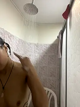 Snapshot of Chuchii05 chatting on 12-01-25, 02:16 Chuchii05 online show from 12-01-25, 02:16