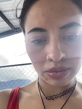 Snapshot of Chuchii05 chatting on 02-16-26, 03:30 Chuchii05 online show from 02-16-26, 03:30