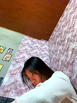 kitty-20x online show from 11-24-25, 10:20