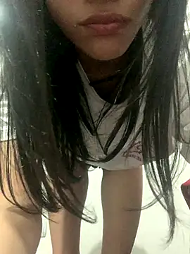 Snapshot of morenaamorr chatting on 11-03-25, 12:57 morenaamorr online show from 11-03-25, 12:57