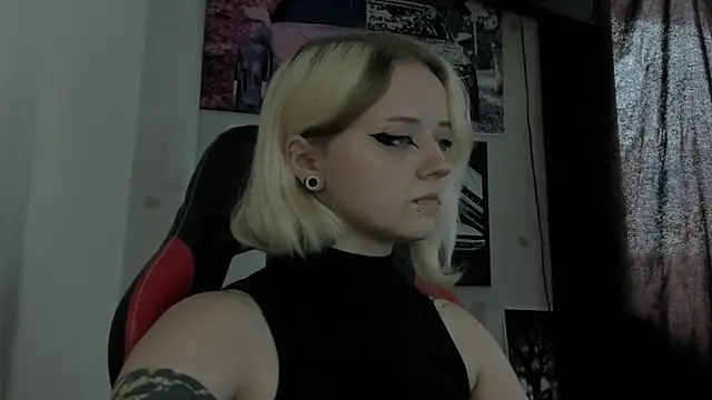 Holy Mistress S online show from 07-06-26, 07:27