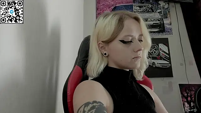 Holy Mistress S online show from 07-14-26, 10:21