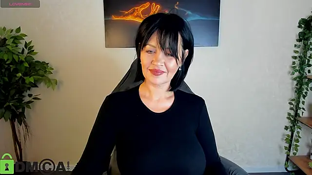 Sara Devills online show from 03-27-26, 09:21