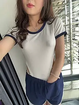 meimei x online show from 04-28-26, 06:51