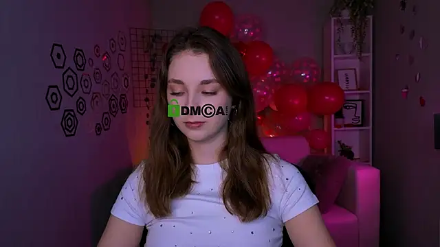 Snapshot of alisabliss chatting on 02-13-26, 08:38 alisabliss online show from 02-13-26, 08:38