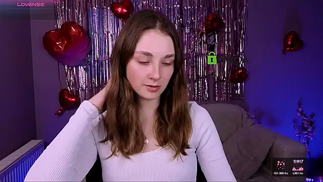 Snapshot of alisabliss chatting on 02-19-26, 08:05 alisabliss online show from 02-19-26, 08:05