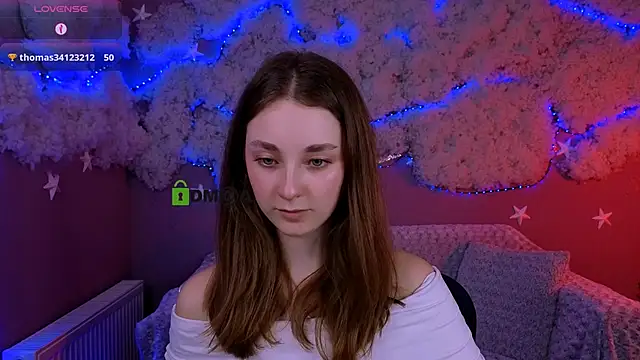 Snapshot of alisabliss chatting on 03-08-26, 10:19 alisabliss online show from 03-08-26, 10:19