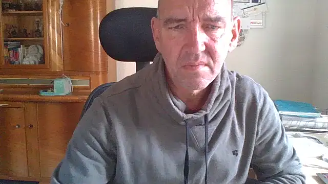 Lutzi1970 online show from 11-03-25, 10:49