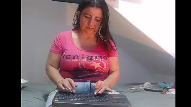 Debora Cienfuegos25 online show from 02-22-26, 02:02