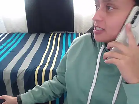 Snapshot of Negritatata chatting on 01-11-26, 02:33 Negritatata online show from 01-11-26, 02:33