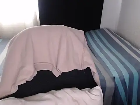 Snapshot of Negritatata chatting on 02-01-26, 01:09 Negritatata online show from 02-01-26, 01:09