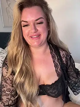 Scottish Milf Bella xo online show from 10-28-25, 11:36