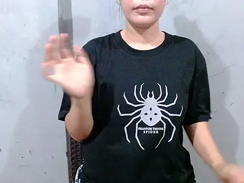 Snapshot of Skinny_Jean18xxx chatting on 07-16-26, 10:32 Skinny Jean18xxx online show from 07-16-26, 10:32