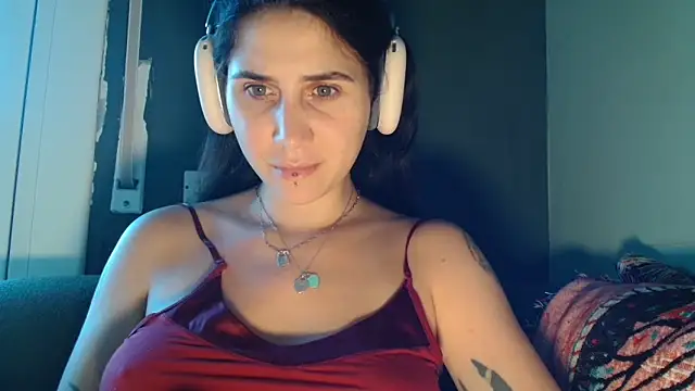 urgodscarlett online show from 10-21-25, 03:46