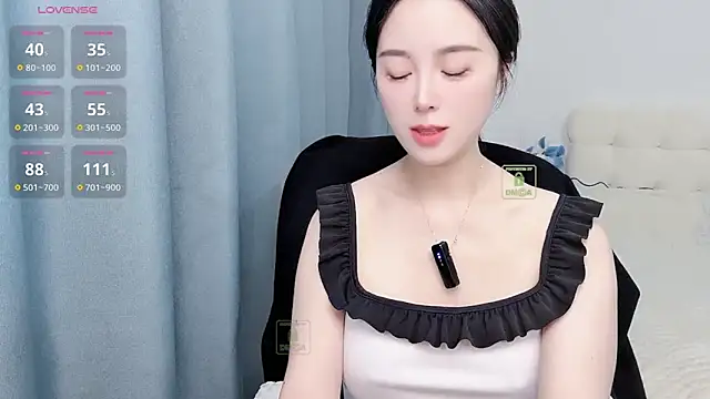 Snapshot of Xiaotaimei_666 chatting on 11-08-25, 05:40 Xiaotaimei 666 online show from 11-08-25, 05:40