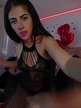 Snapshot of eimyy_rouse chatting on 02-16-26, 08:05 eimyy rouse online show from 02-16-26, 08:05