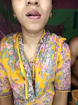 Snapshot of CoupleShow_432 chatting on 03-12-26, 04:57 CoupleShow 432 online show from 03-12-26, 04:57