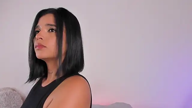 Snapshot of Sophie_Duarte chatting on 06-10-26, 02:56 Sophie Duarte online show from 06-10-26, 02:56