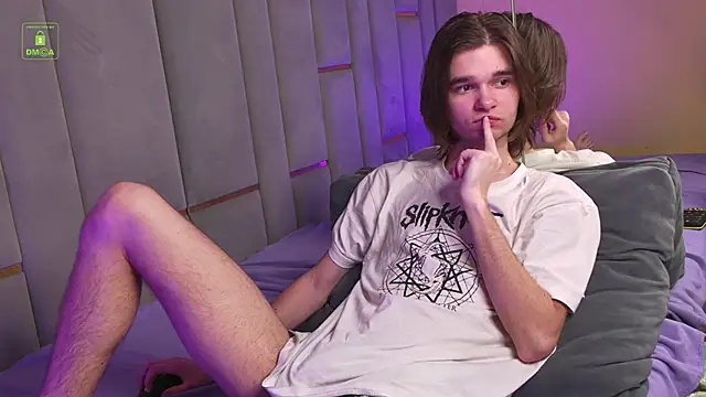 Snapshot of DavidLeatherhofff chatting on 03-08-26, 04:38 DavidLeatherhofff online show from 03-08-26, 04:38