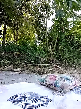 Snapshot of tattyHot95 chatting on 11-16-25, 01:49 tattyHot95 online show from 11-16-25, 01:49