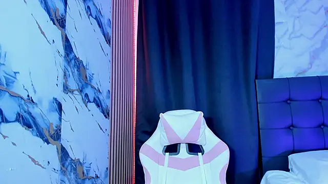 Scarlet DLuce online show from 01-06-26, 09:02