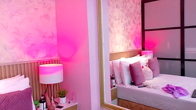 AdelineJhones online show from 01-07-26, 02:52